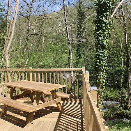 Camping Moulin De Chaules Saint-Constant Exterior photo
