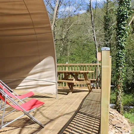 Camping Moulin De Chaules Saint-Constant Exterior photo
