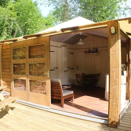 Camping Moulin De Chaules Saint-Constant Exterior photo