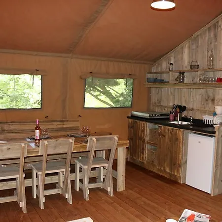 Camping Moulin De Chaules Saint-Constant Exterior photo