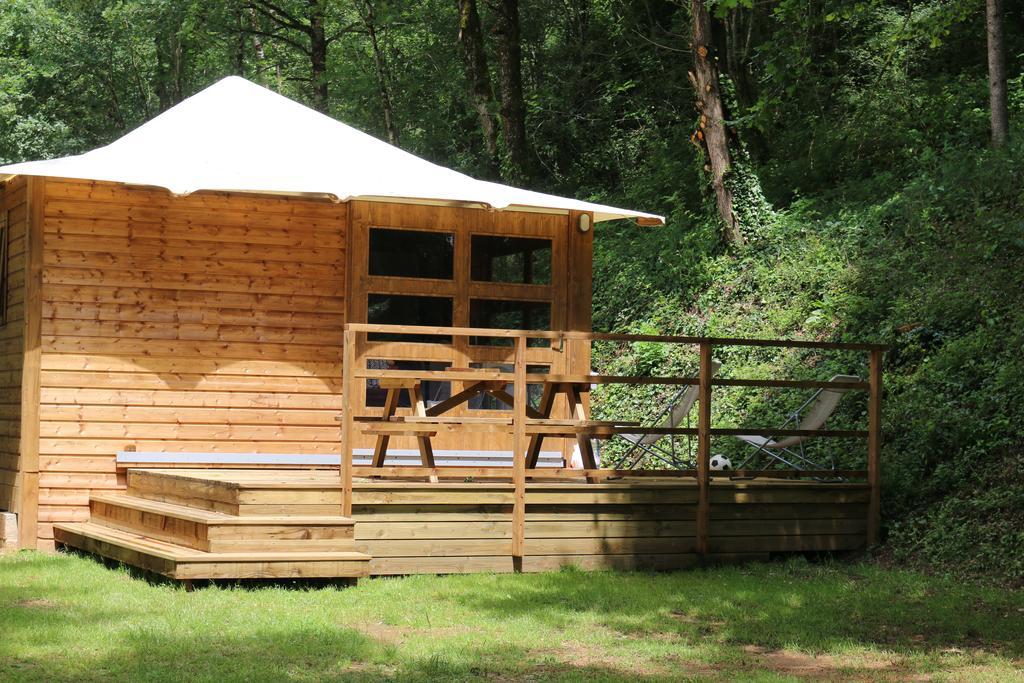 Moulin De Chaules Campsite